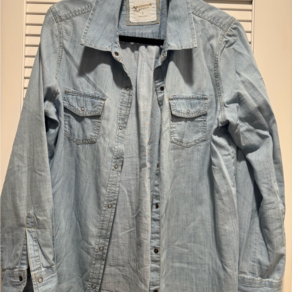 Arizona Jean Co. Light Blue Casual Shirt Large